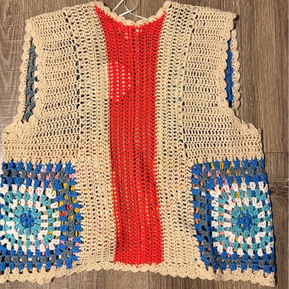 Umgee Multicolor Crochet Vest - Picture 8 of 8